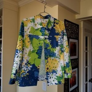 LAST CHANCE TO BUY. CLOSET CLOSES TOMORROW.!